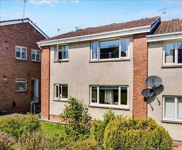 Tay Place, Mossneuk