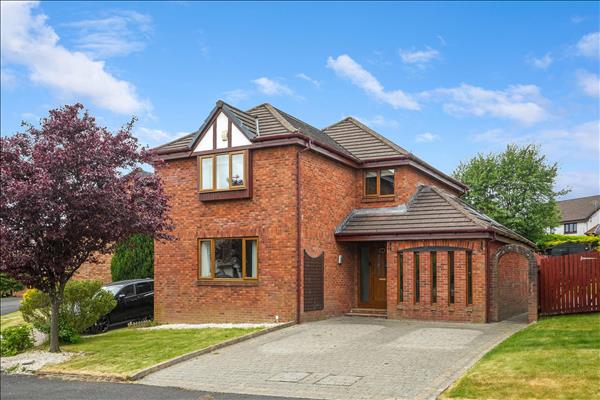MacDonald Avenue, Stewartfield