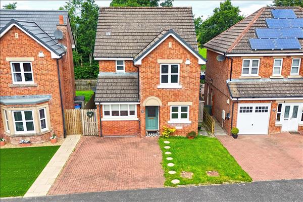 Polden Avenue, Lindsayfield