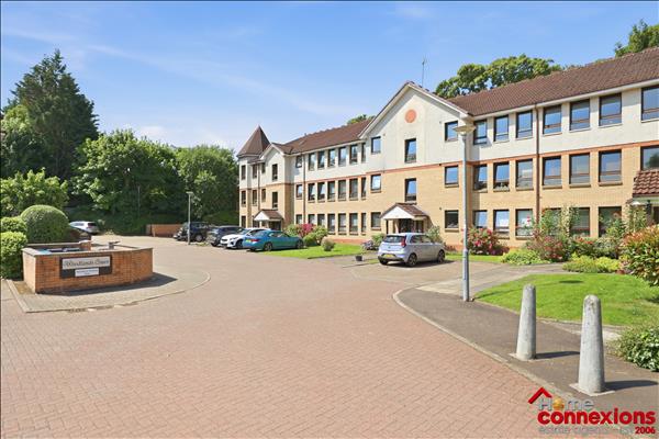 Woodlands Court, Thornliebank