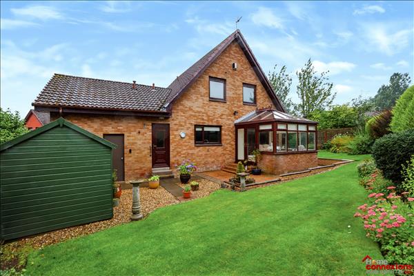 McCallum Grove, Stewartfield